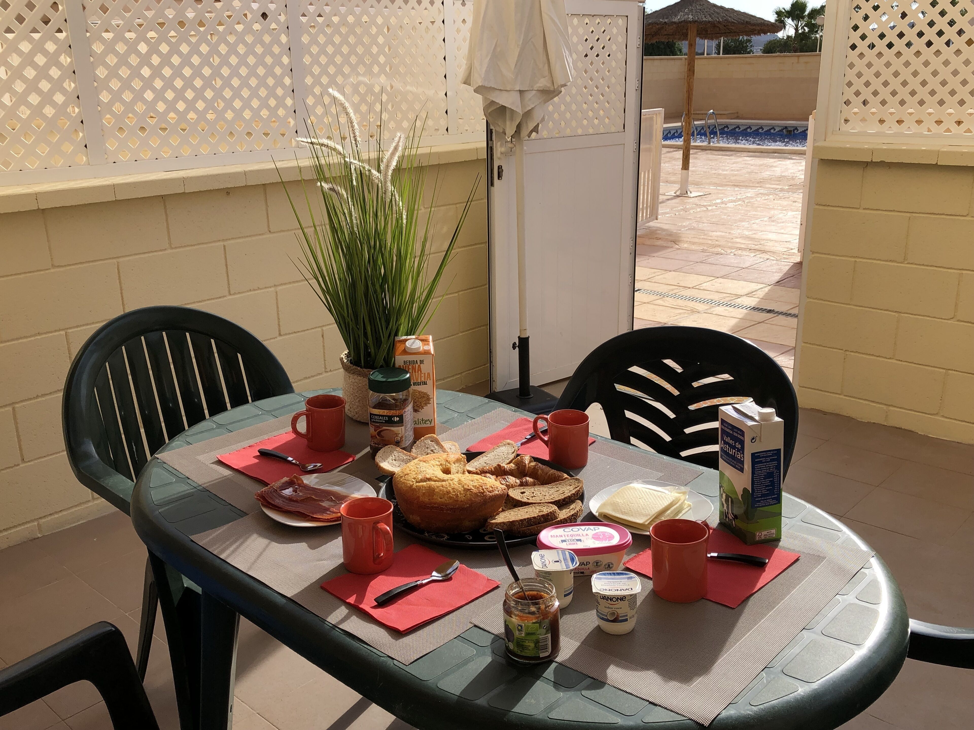 Outdoor dining - Magnificent Apartment Mar de Cristal, Pl Baja Urb private, leisure and swim 1 (Islas Menores)