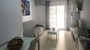 Living area - Magnificent Apartment Mar de Cristal, Pl Baja Urb private, leisure and swim 1 (Islas Menores)