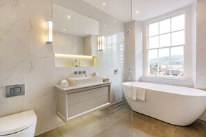 Luxury House, Private Bathroom, City View (Spirit Merchant House) | Bathroom - Spirit Merchant House (Bath)