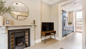 Lounge - Spirit Merchant House (Bath)