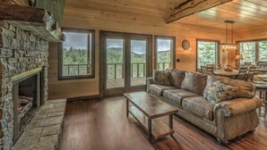 Chalet rustique, 3 chambres | Salle de séjour