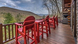 Cabin, 3 Bedrooms | Balcony - A Cub's Retreat by Escape to Blue Ridge (Ellijay)