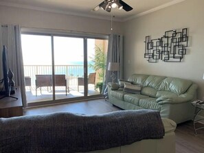 Smart TV y reproductor de DVD 