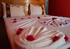 Chambre Double Premium, vue partielle sur l'océan | Décoration personnalisée, ameublement personnalisé, Wi-Fi gratuit