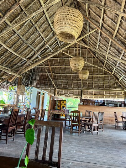 La Fontana Restaurant & Bungalows