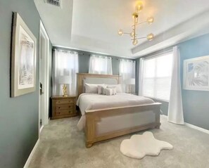 5 bedrooms, bed sheets
