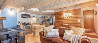 Gorgeous Chalet at the heart of Government Camp