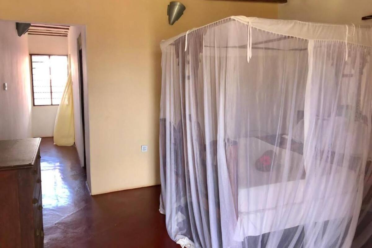Apartament, terrassa | Wifi gratuïta i roba de llit 