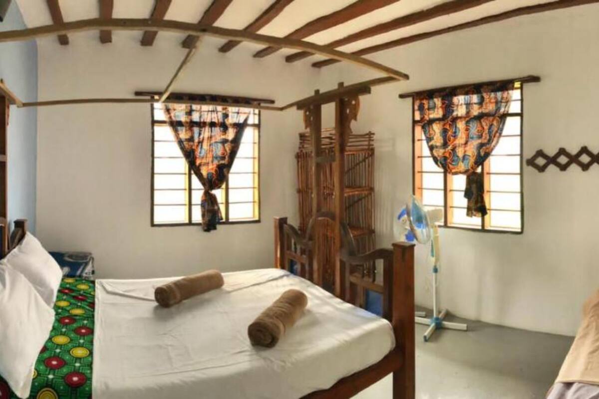 Habitació doble, balcó | Wifi gratuïta i roba de llit 