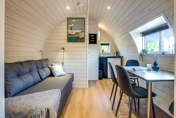 Luxury Cabin, Multiple Beds