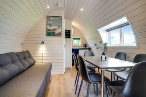 Luxury-Ferienhütte, Mehrere Betten | Kostenloses WLAN, Rollstuhlgeeignet