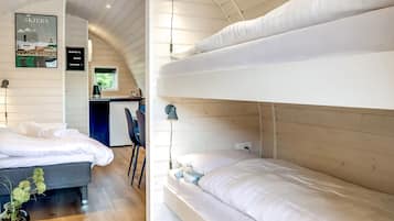 Luxury Cabin, Multiple Beds | Free WiFi, wheelchair access