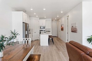 House, 5 Bedrooms | Private kitchen | Fridge, oven, coffee/tea maker, toaster - Cloud 9 at Desert Color by RedAwning (St. George)