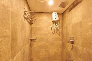 Premium Double Room | Bathroom | Shower, hair dryer, towels - 7Wonders Hotel (Gandhinagar)