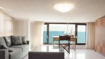 Luxury Suite, Sea View | 2 bedrooms, premium bedding, laptop workspace, soundproofing