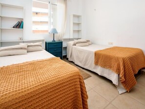 2 chambres, fer et planche Ă repasser, Internet gratuit