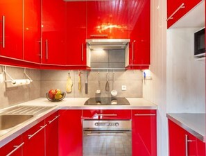 Fridge, microwave, dishwasher, toaster