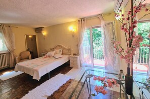 4 slaapkamers, een bureau, gratis wifi