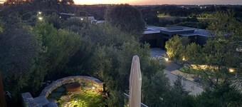 Sunset on Moonah, Fingal - Set on picturesque Moonah Links estate with stunning views to Arthur's Seat