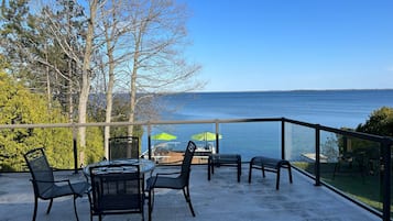 Presidential Villa, 6 Bedrooms, Private Pool, Lakeside | Terrace/patio