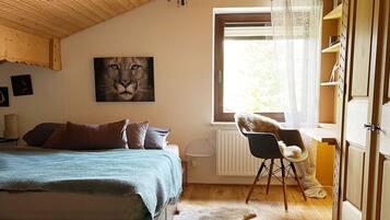 3 Schlafzimmer, Bügeleisen/Bügelbrett, WLAN, Bettwäsche