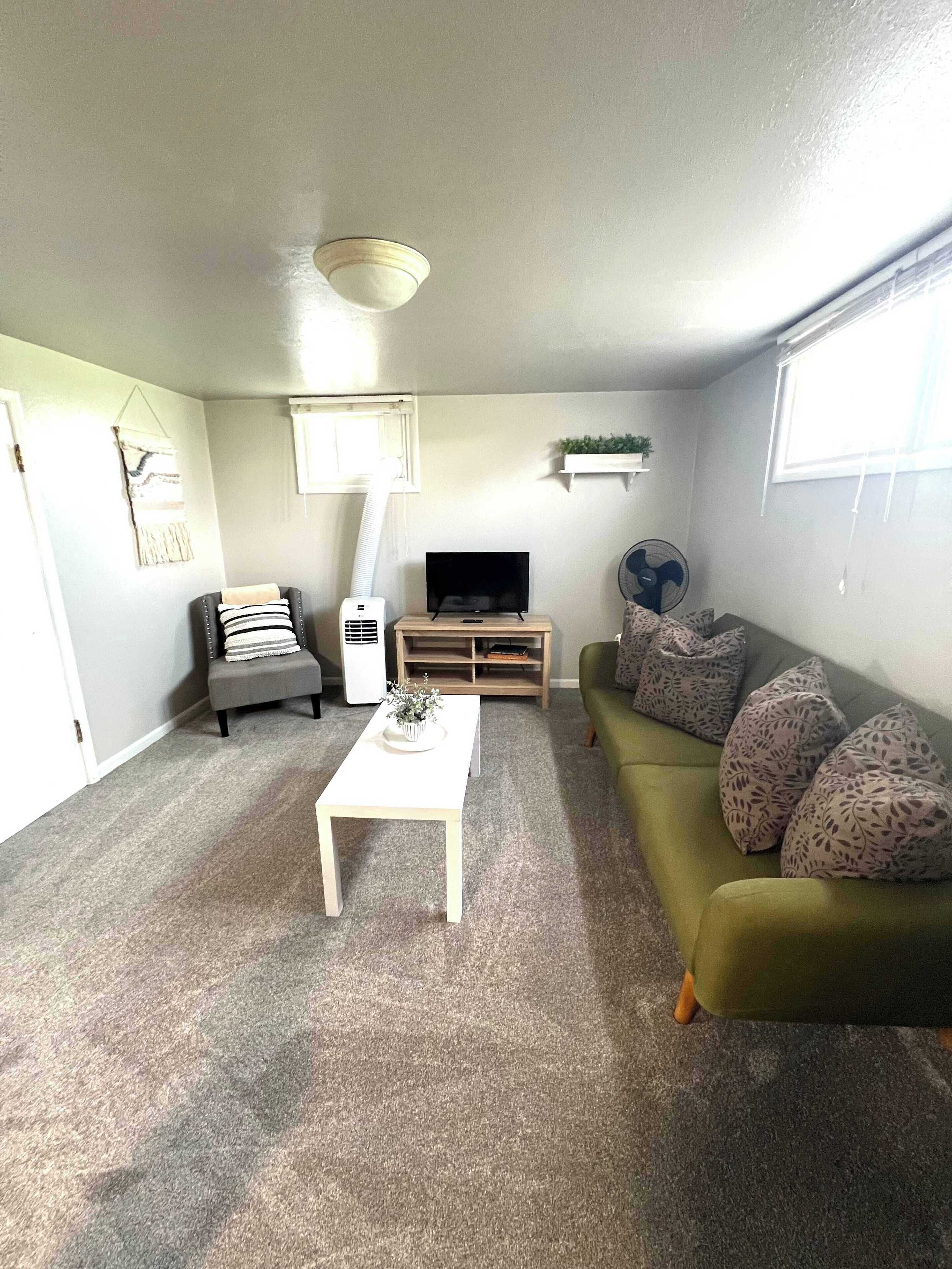 Cozy Pocatello Apartment: Kitchen, Parking & More - Pocatello, ID