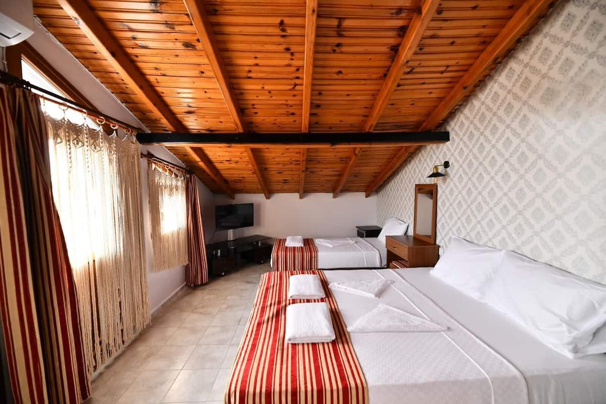 Departamento económico | 1 habitación, ropa de cama de alta calidad, escritorio y wifi gratis