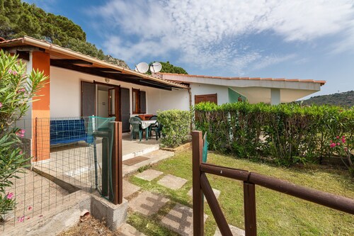 Villa 'Villetta Teresa' with Sea View, Private Garden, Terrace & A/C