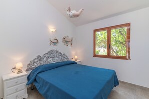 3 Schlafzimmer, BĂŒgeleisen/BĂŒgelbrett, kostenloses WLAN, BettwĂ€sche