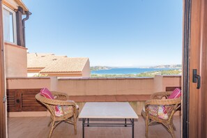 Property grounds - Holiday Flat Orizzonte Rosso close to Beach with Sea View & Terrace (Palau)