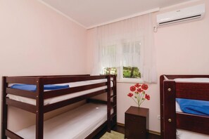 3 Schlafzimmer, Bügeleisen/Bügelbrett, kostenloses WLAN, Bettwäsche