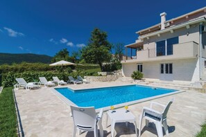 Family Villa, Multiple Bedrooms, Mountainside (Pool Villa Panorama Mojdež) | Pool | Seasonal outdoor pool