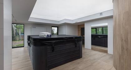 Modern Apartment | Close to the Beach, Sauna, Parking