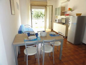Dining - Apartment in Villa Tripoli 2 bedrooms (Bibione)