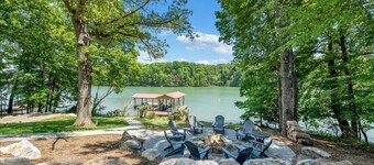 Emerald Shores - Lakefront, Private Dock & Fire Pit