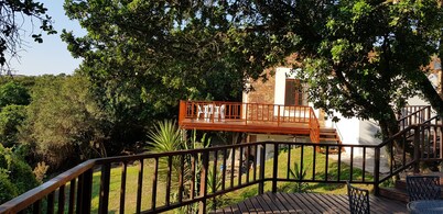 Country Cottage in Conservation Area off Pari Park