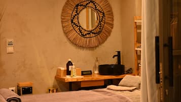 Massage in accommodation