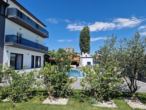 Exterior - Luxury villa with private swimming pool (Zmijavci)