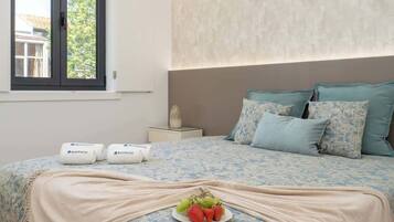 1 bedroom, iron/ironing board, travel crib, WiFi