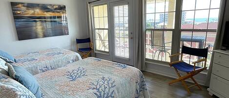 2 chambres, fer et planche à repasser, Wi-Fi gratuit, draps fournis