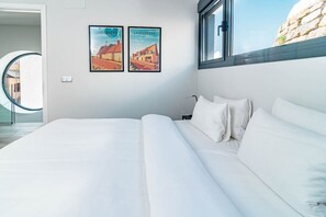 3 quartos, ferros/tábuas de passar roupa, Wi-Fi, roupa de cama