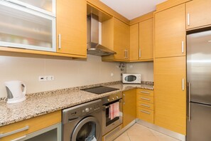 Frigorífic, microones, forn i rentaplats