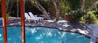 - Country getaway in Peaceful setting yet minutes from Town