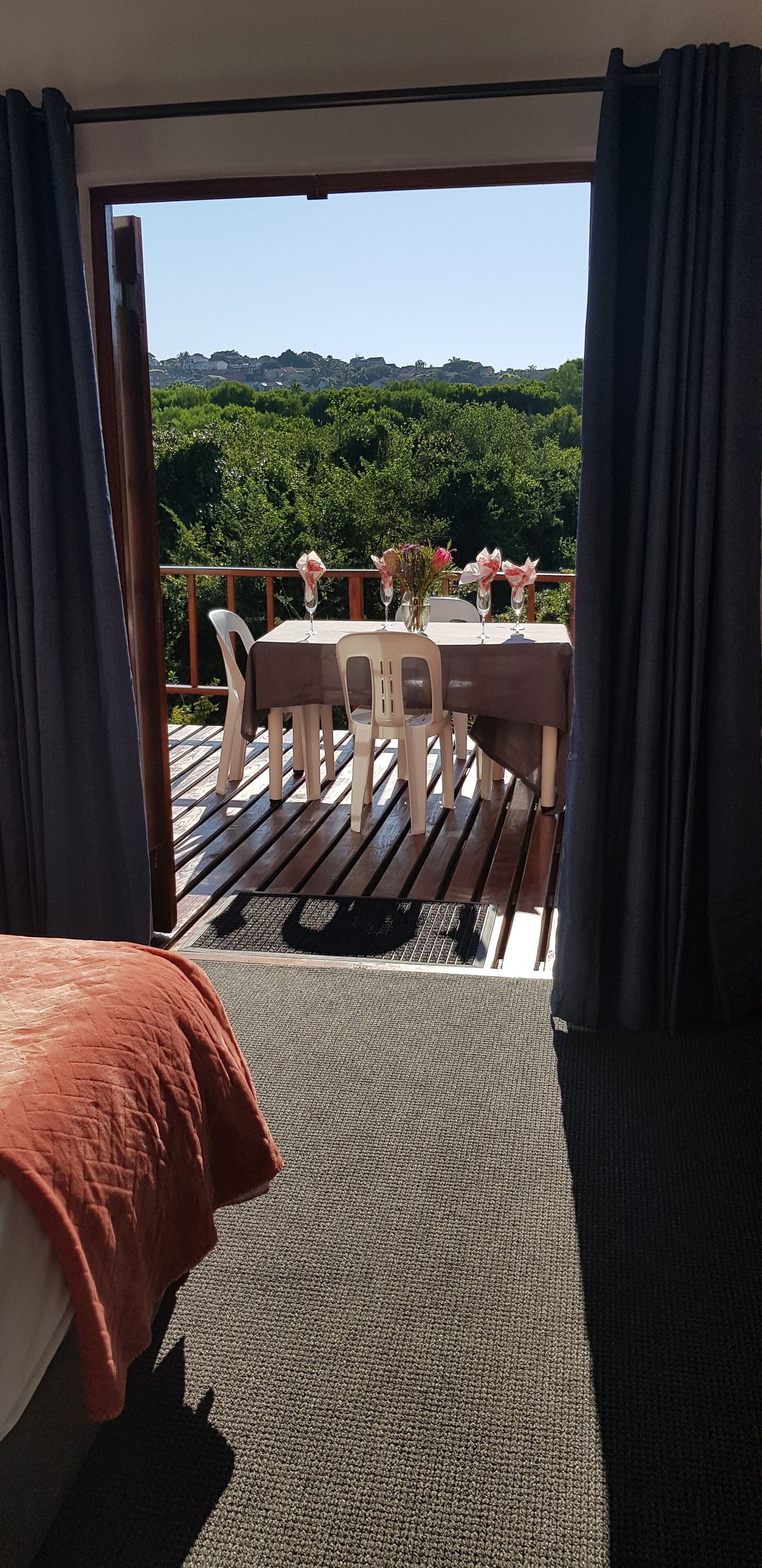 5 多间卧室、办公桌、熨斗/熨衣板、WiFi