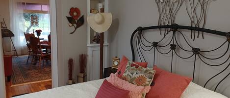 1 chambre, bureau, fer et planche Ă repasser, Wi-Fi gratuit