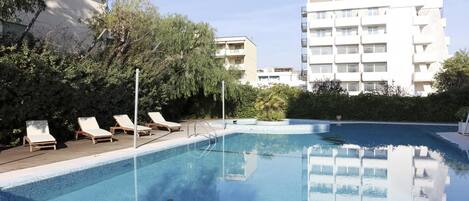 2 عدّة غرف نوم