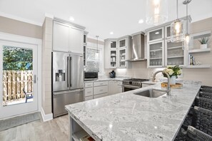 Casa, 4 habitaciones, vista al resort | Cocina privada | Refrigerador con congelador, microondas, horno y parrilla de estufa