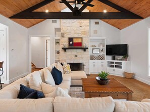 TV connectée, espaces bureaux