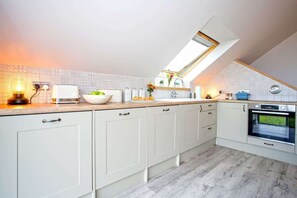 Fridge, microwave, oven, dishwasher