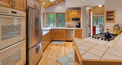 Glaze Meadow 376 3 Bedroom Home by RedAwning